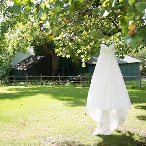 Essense of Australia Wedding Gown